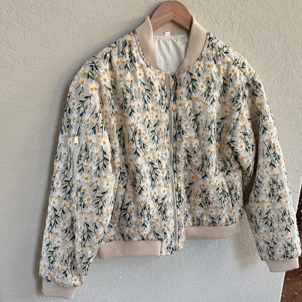 NWOT Floral Embroidered Linen Bomber Jacket - Picture 3 of 7